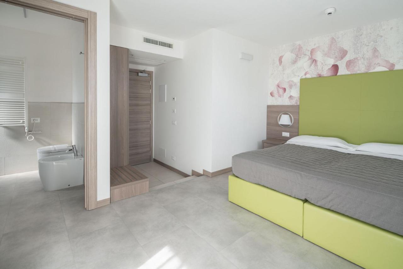 Hotel Iris Jesolo المظهر الخارجي الصورة