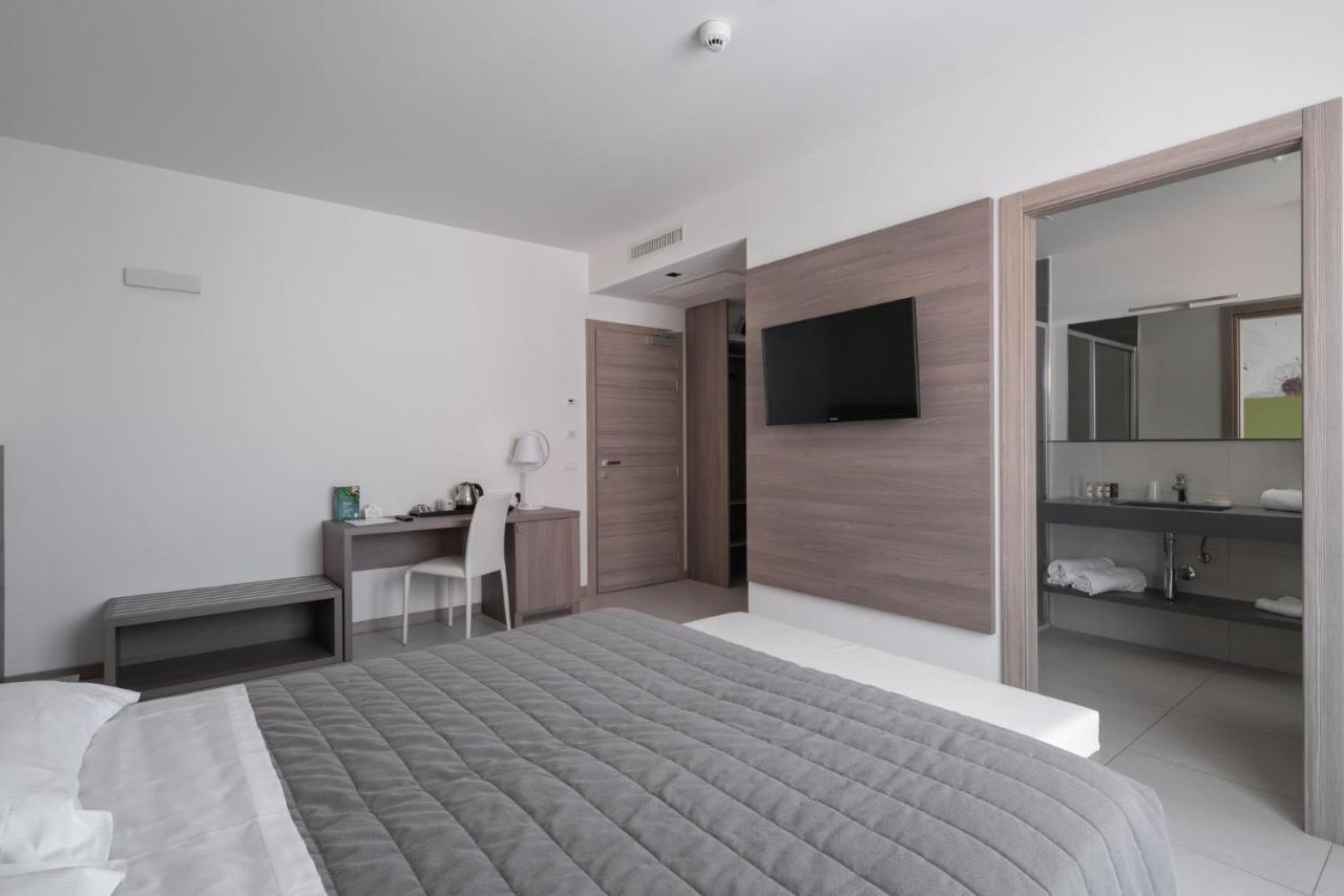 Hotel Iris Jesolo المظهر الخارجي الصورة