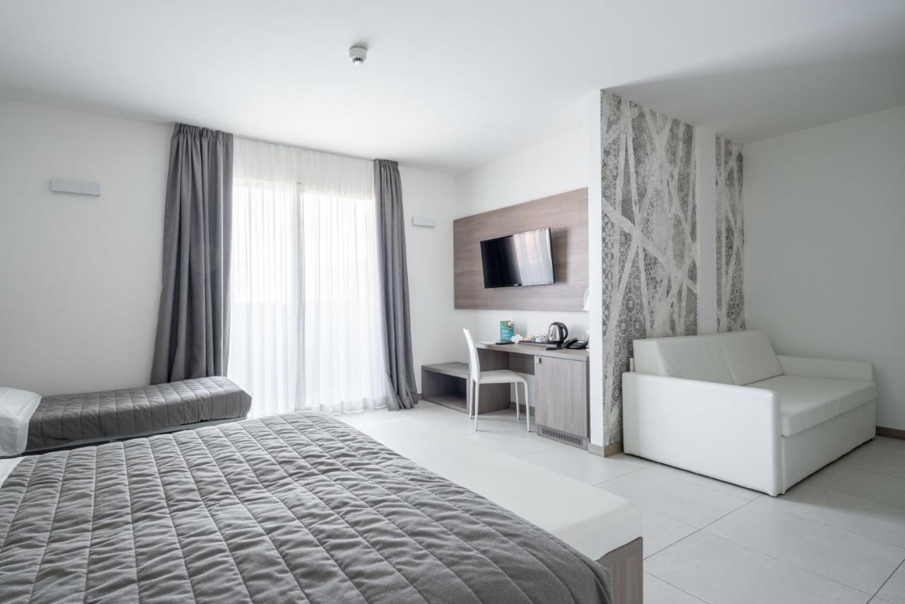 Hotel Iris Jesolo المظهر الخارجي الصورة